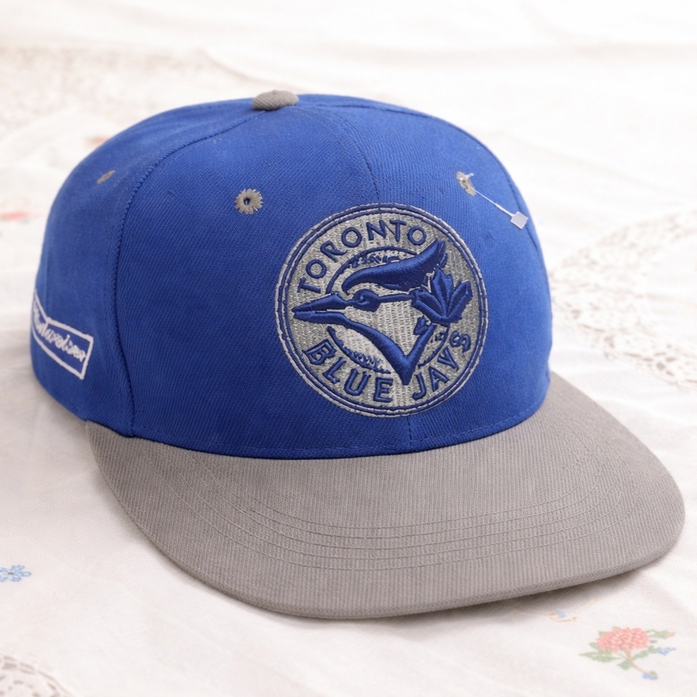 NWOT⚾️Toronto Blue Jays Baseball Cap Genuine Merchandise GENUMARK